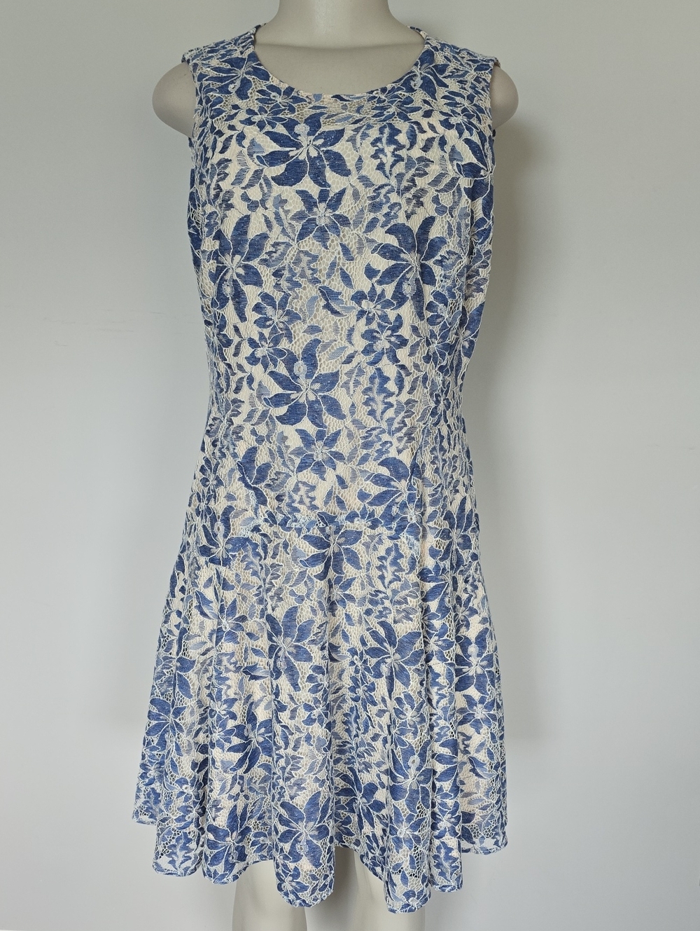 Tommy Hilfiger blue/cream lace sleeveless a-line dress-12